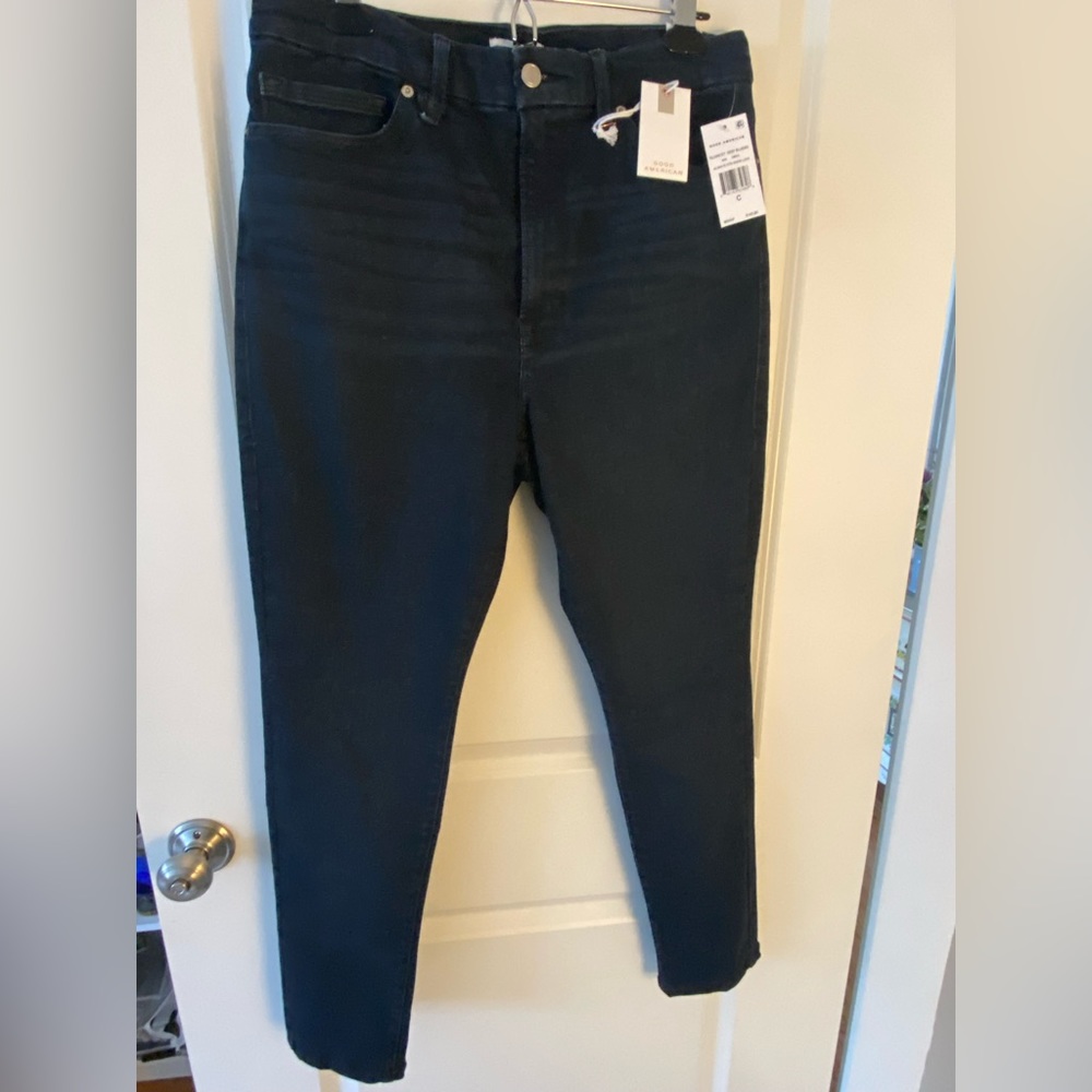 Good American Always Fits Good Legs Jeans